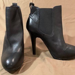 Jessica Simpson Kerra Ankle Boots